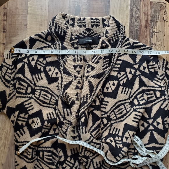Forever 21 tan black waterfall cardigan sweater tribal print boho size medium - Picture 11 of 16